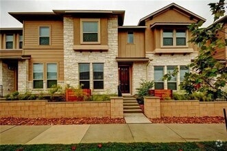 Building Photo - 6814 E Riverside Dr