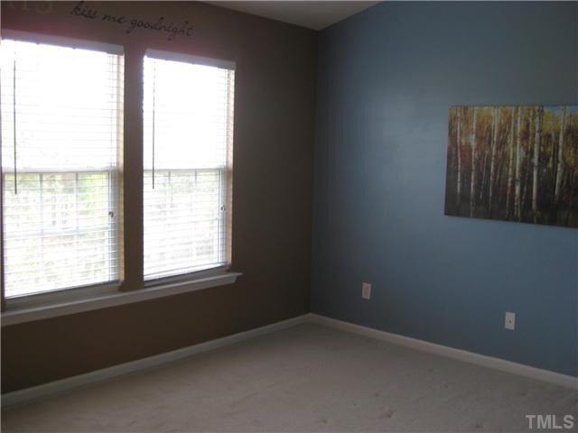 Building Photo - Room in Townhome on Ruby Walk Dr