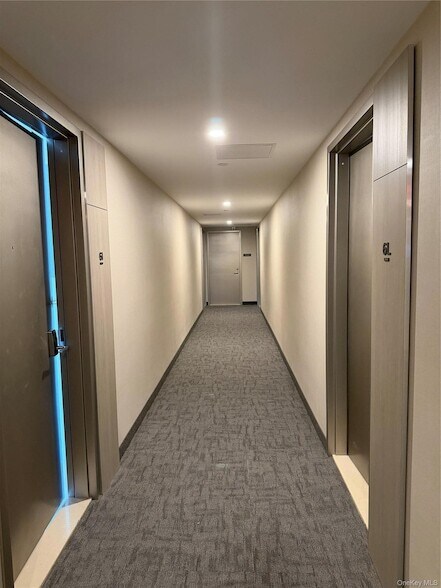 Building Photo - 33-71 Prince Street Unit 6L