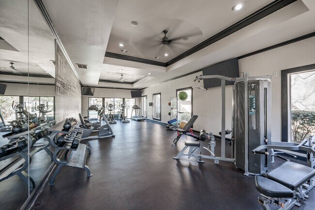 Building Photo - 2 bed ONLY - $1,235!