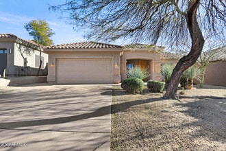 Building Photo - 9303 E Whitewing Dr