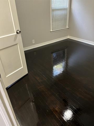 Building Photo - 1827 Keneipp Rd