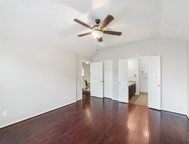 Building Photo - 25110 Hazel Ranch Dr