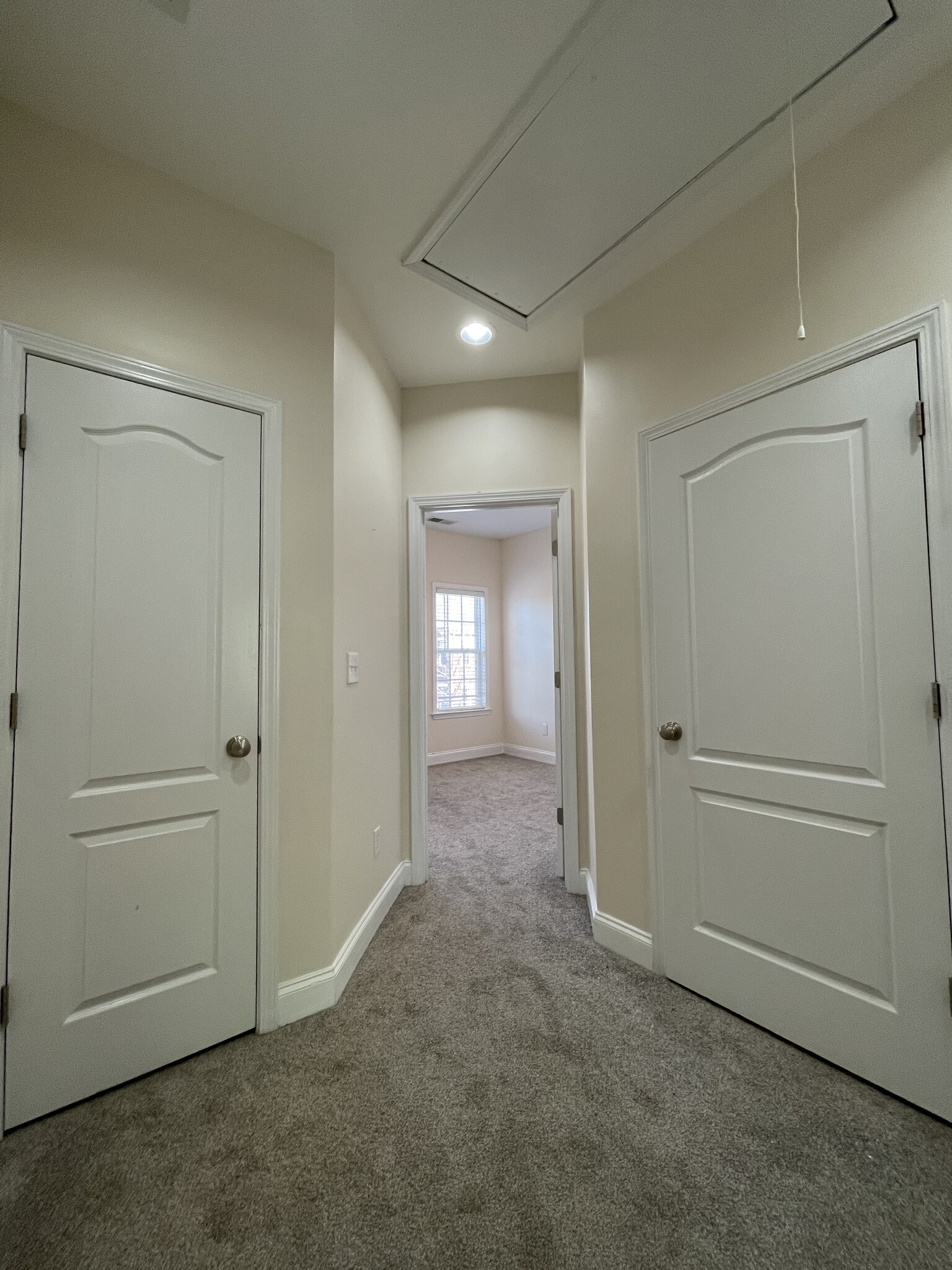 Hallway - 1130 Dean Hall Ln