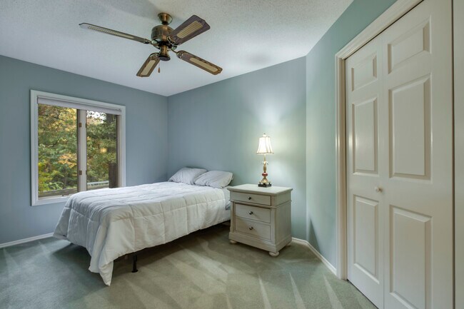 Building Photo - 260 Chuniloti Way