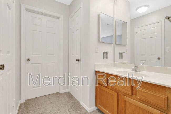 Building Photo - 1311 Clubside Dr
