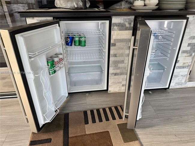 Building Photo - 10394 Fairway Heights Blvd