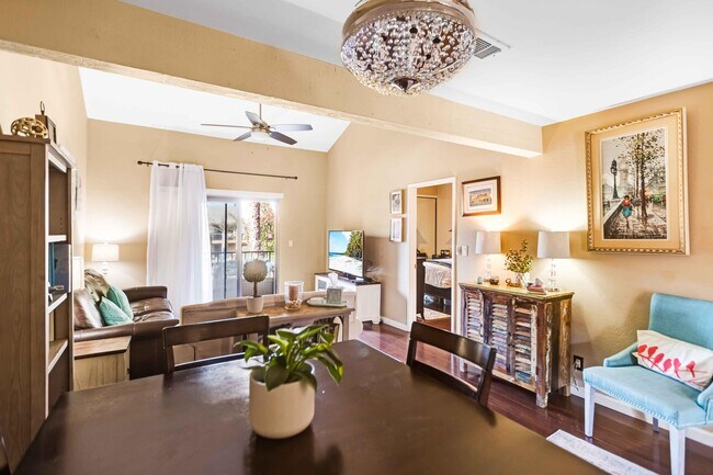 Building Photo - 48255 Monroe St