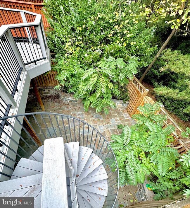 Building Photo - 11433 Hollowstone Dr