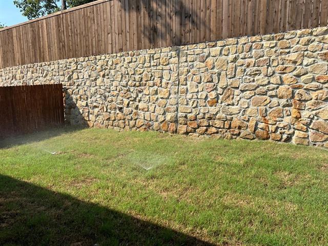 Building Photo - 1805 Osage Trail