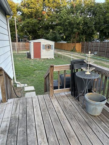 Building Photo - 1827 Keneipp Rd