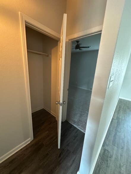 Building Photo - 2115 Matthews Meadow Ln