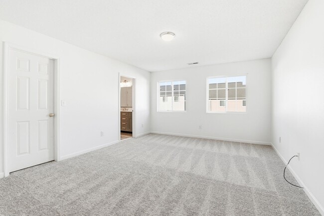 Building Photo - 3615 Marksbury Dr