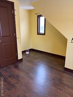 Building Photo - 73 Peconic St