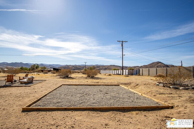Building Photo - 4742 Ave La Flora Desierta
