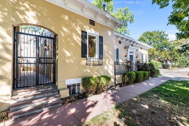 Building Photo - Beautiful Spanish Revival 3 Bedroom in Upt...