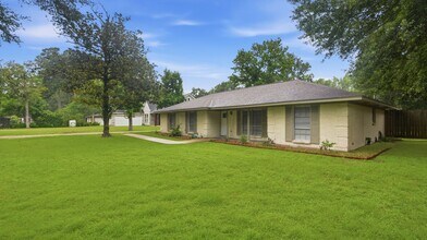 Building Photo - 1511 Sungail Dr