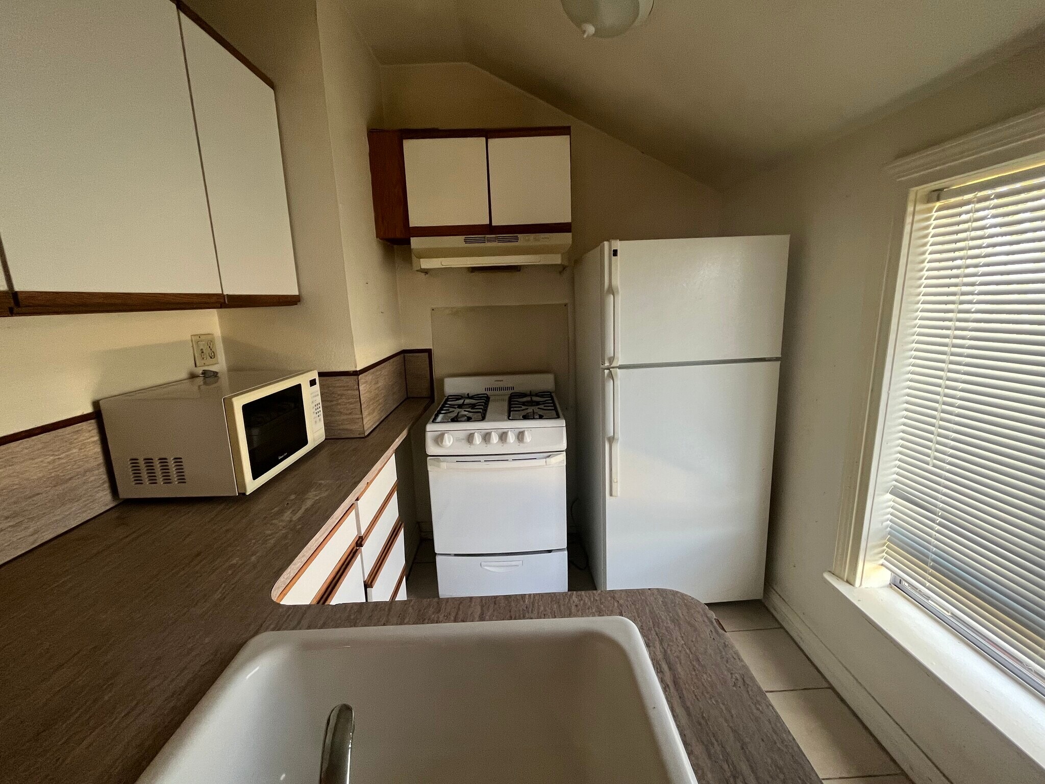 Larger View of Kitchen Ii - 731 Lucas Ave
