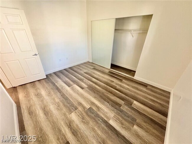 Building Photo - 5250 S Rainbow Blvd