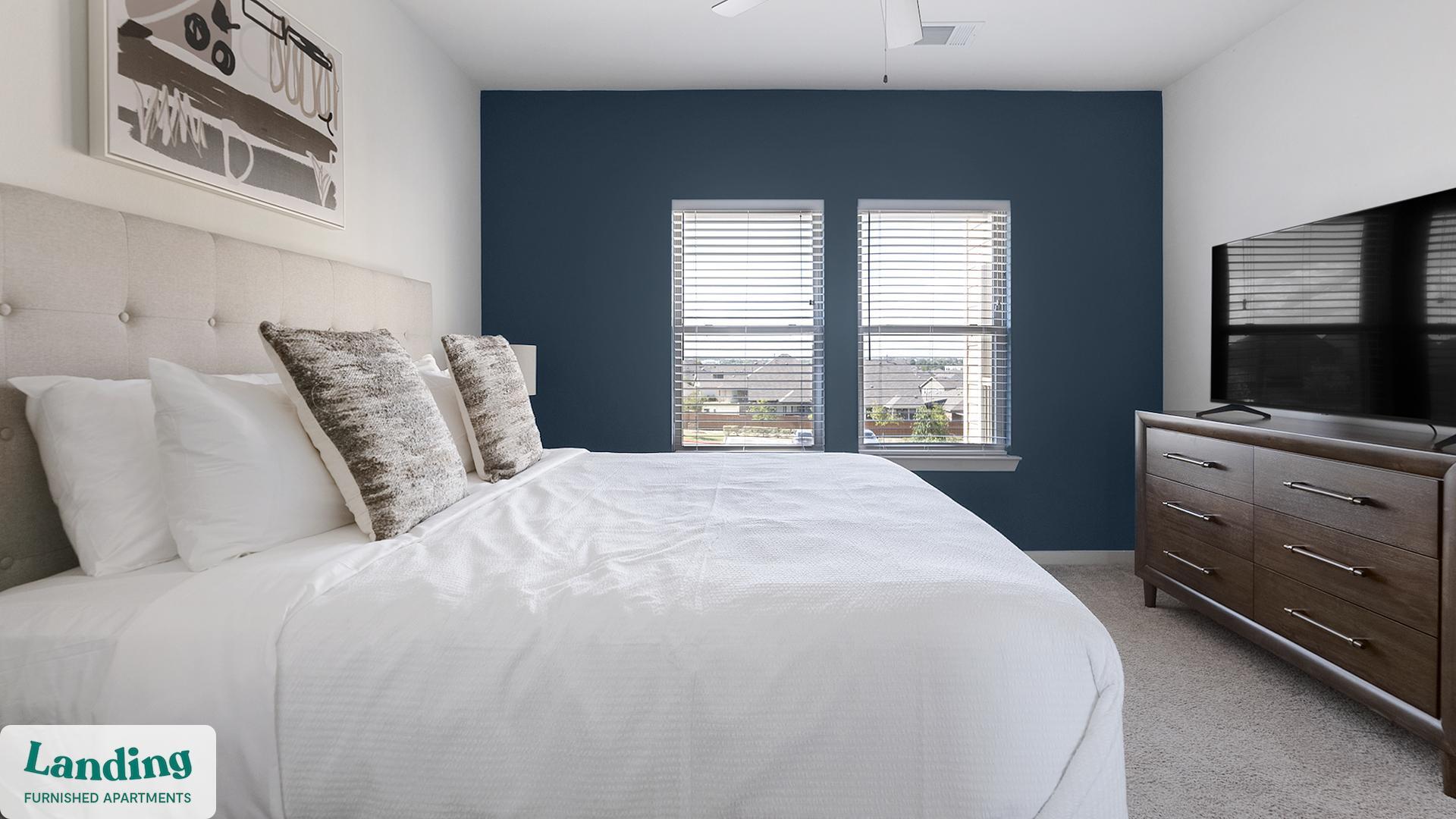 Building Photo - 2825 Main St