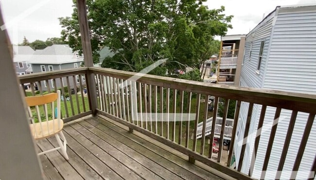 Building Photo - 3 Bedroom * Lower Allston @ HBS