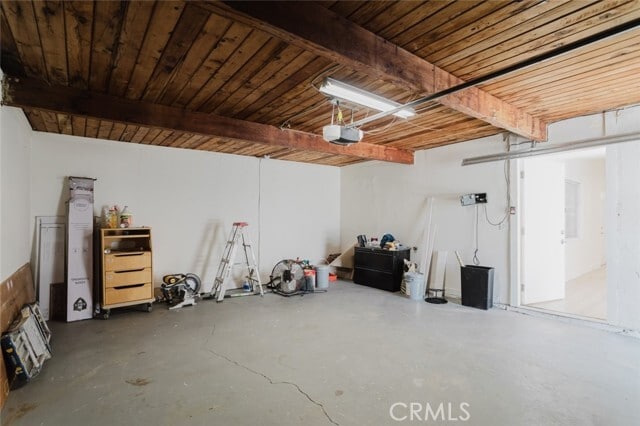 Building Photo - 16404 Donmetz St