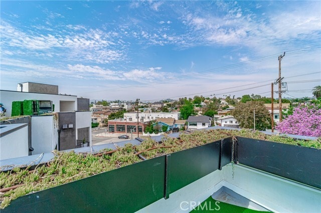 Building Photo - 2828 London St