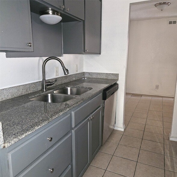 Building Photo - 6188 Vega Dr