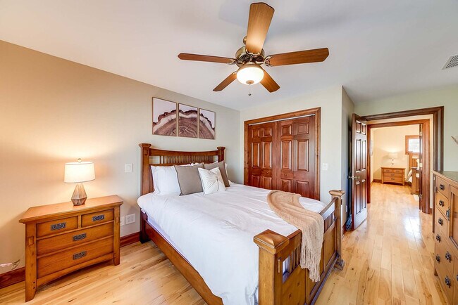 Building Photo - 357 Wilfar Strasse