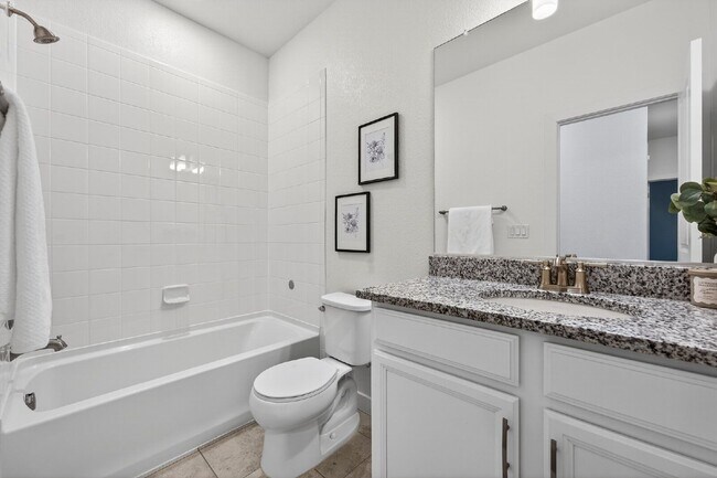 Building Photo - 6311 Stable View St