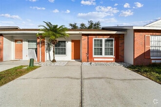 Building Photo - Charming 2 bedroom, 2 bath Home HEATHER LAKES