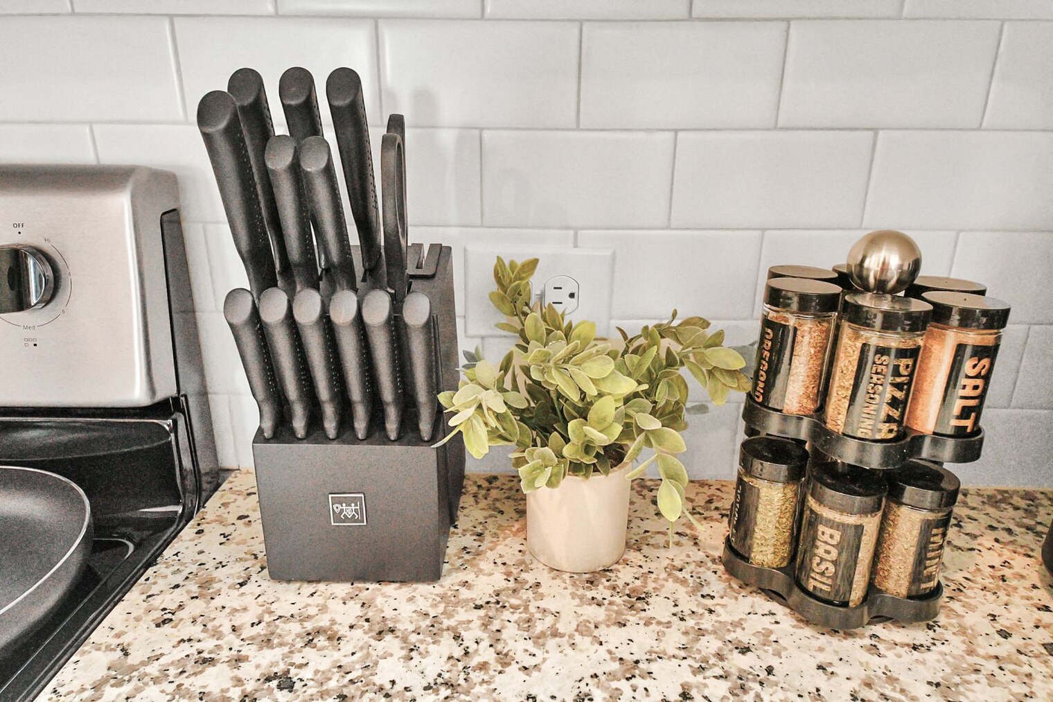 Building Photo - 18210 Park Row Blvd