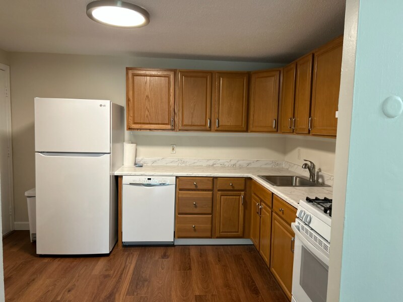 Building Photo - 1 Lancelot Court