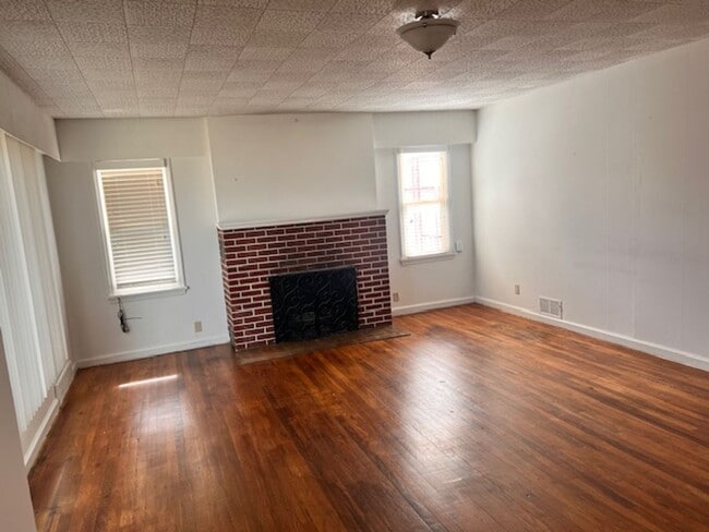 Building Photo - 2 Bed 1 Bath House in Scenic Parowan