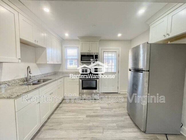 Building Photo - 1375 W Ocean View Ave