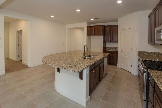 Building Photo - Cabernet Highlands by Lennar Homes for Rent