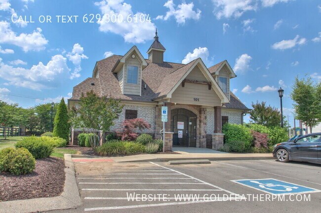 Building Photo - 126 Trenton Ln