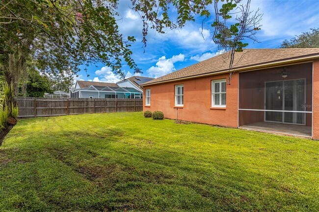 Building Photo - 18120 Palm Breeze Dr