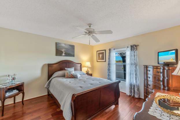 Building Photo - 33 Plantation Dr