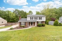 Building Photo - 616 Silversmith Ln