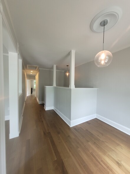 Hall looking towards kitchen - 232 Broadway