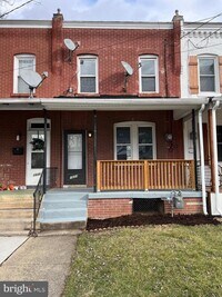 Building Photo - 3 Bedroom Home Near Downtown Lancaster
