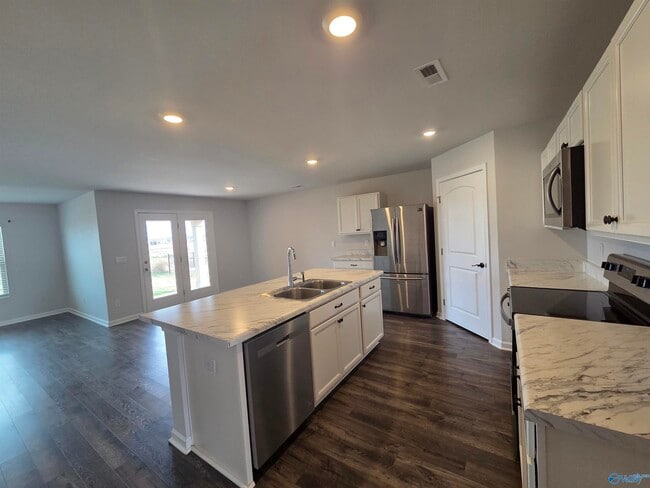 Building Photo - 147 Tobin Ln