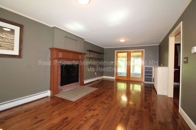 Building Photo - 21 Cutts Rd