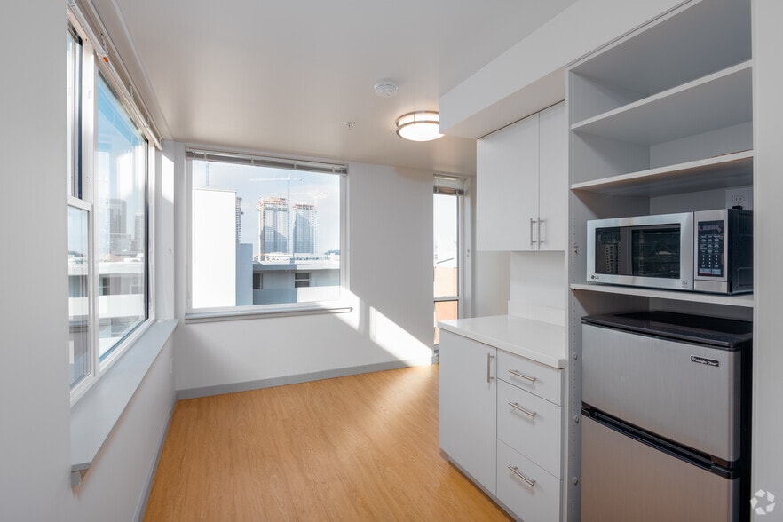 Standard Corner Unit - Kulle Urban Living