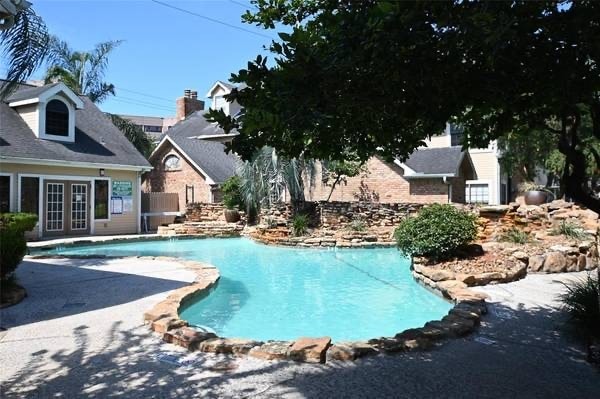 Building Photo - 2300 Old Spanish Trl