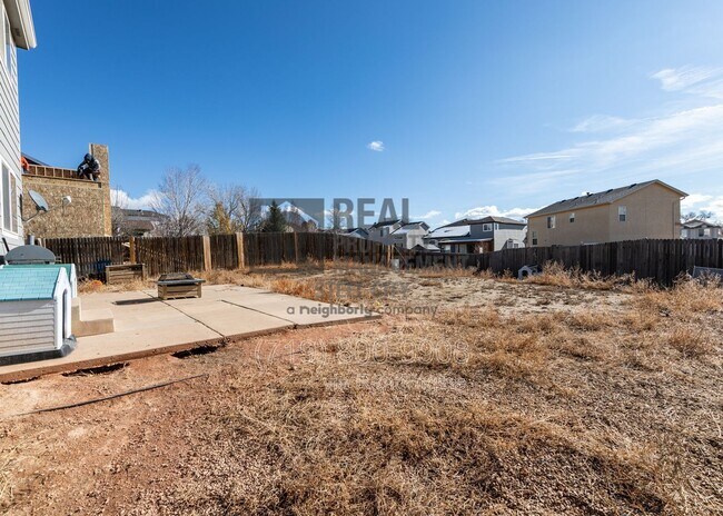 Building Photo - 2214 Cowhand Pl