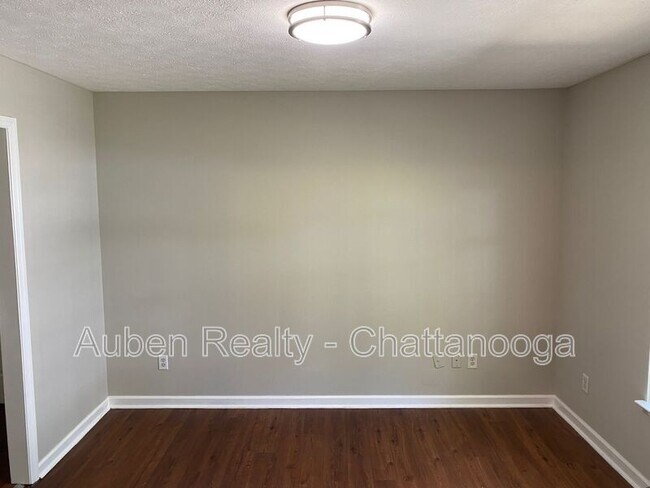 Building Photo - 3911 Wilsonia Ave