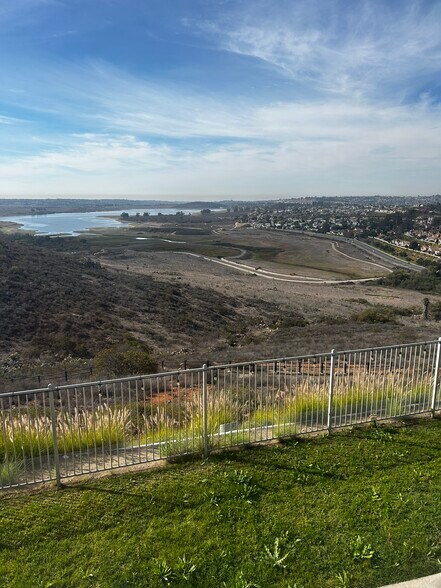 Building Photo - 2544 Fresh Waters Ct