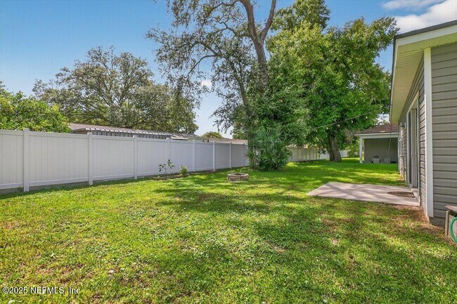 Building Photo - 2274 Lincoln Sendero Trail